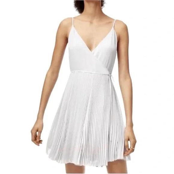 Wilfred Dresses & Skirts - Wilfred White Wrap Mini Dress